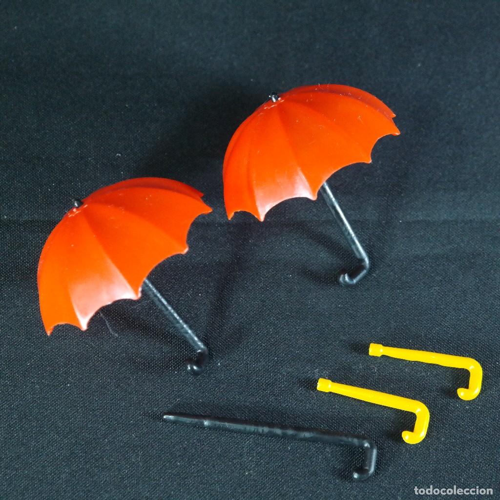 Playmobil: Playmobil dos paraguas classicas con bastones y palo para paraguas extra ☼