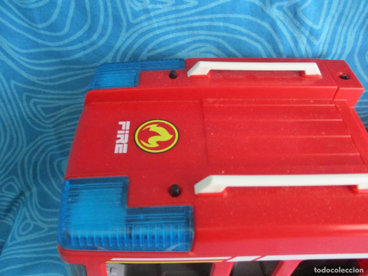 Playmobil: CAMION BOMBEROS MAS COMPLEMENTOS, LAS LUCES FUNCIONAN - Foto 11