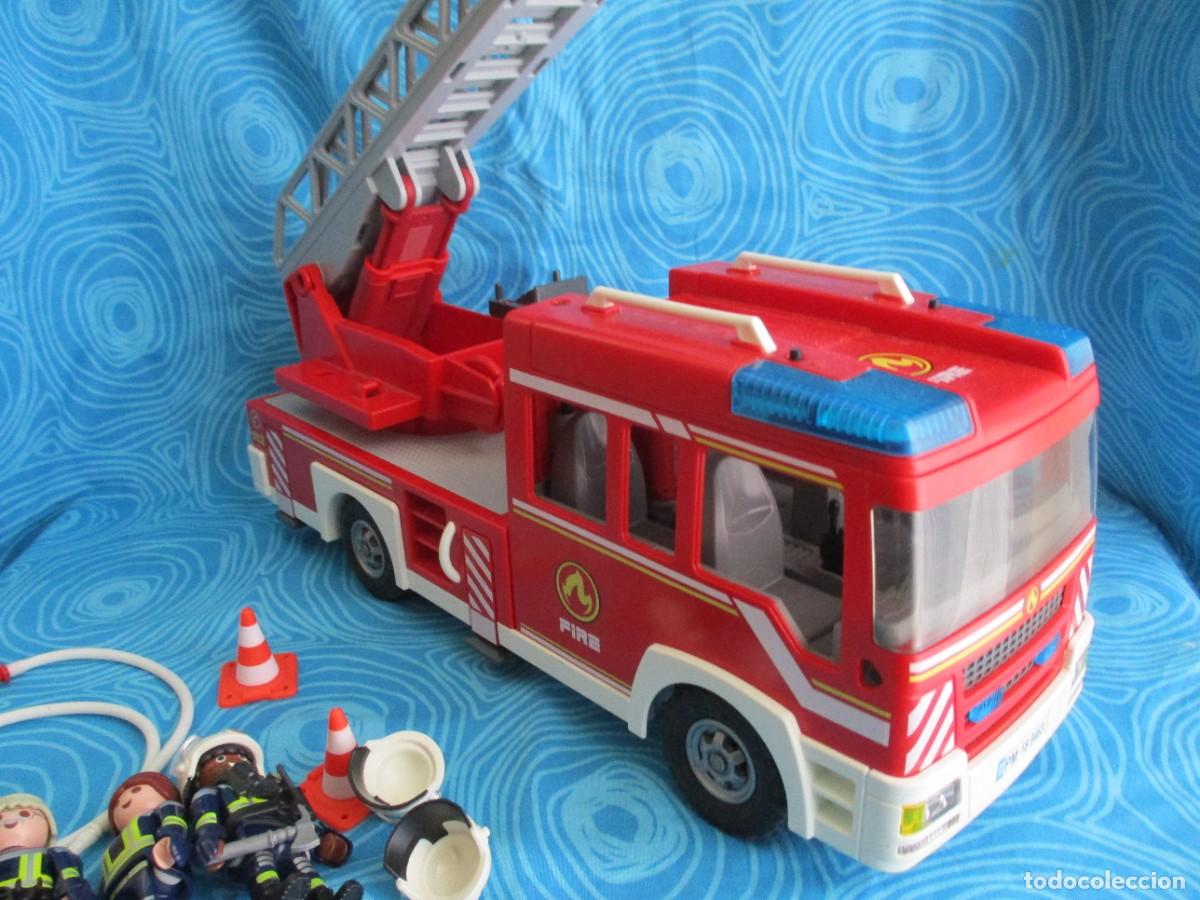 Playmobil: CAMION BOMBEROS MAS COMPLEMENTOS, LAS LUCES FUNCIONAN - Foto 18