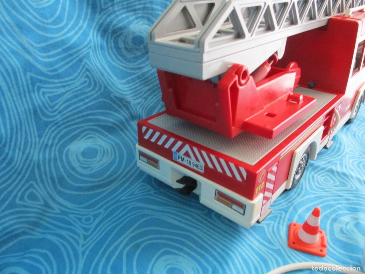 Playmobil: CAMION BOMBEROS MAS COMPLEMENTOS, LAS LUCES FUNCIONAN - Foto 20