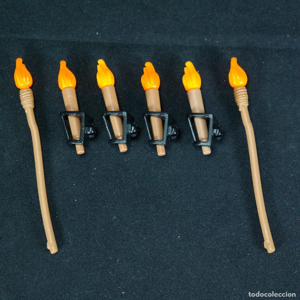 PLAYMOBIL Torcia Con Piedistallo - 10 Cm Di Altezza, Epoca Medievale, Nuova