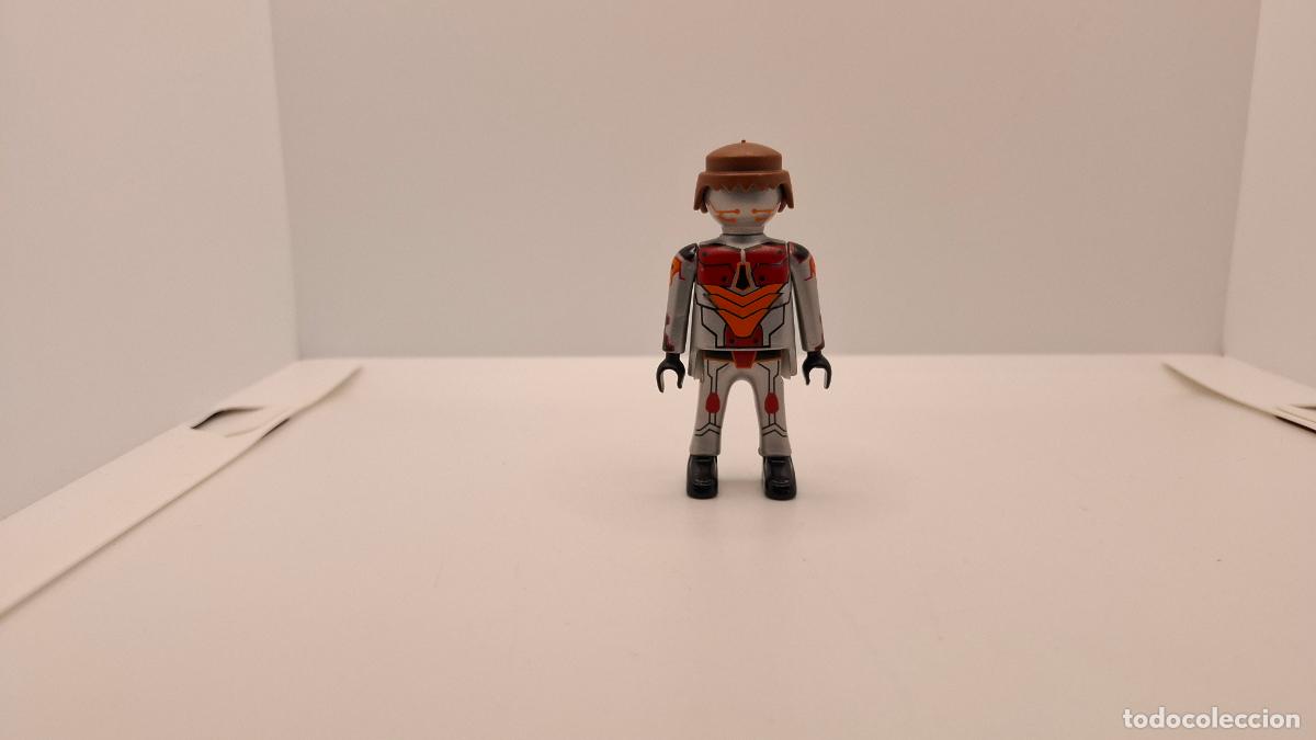 Playmobil: PLAYMOBIL MU&Ntilde;ECO VARIOS MEDIVAL VIKINGO CITY SEGUNDA MANO