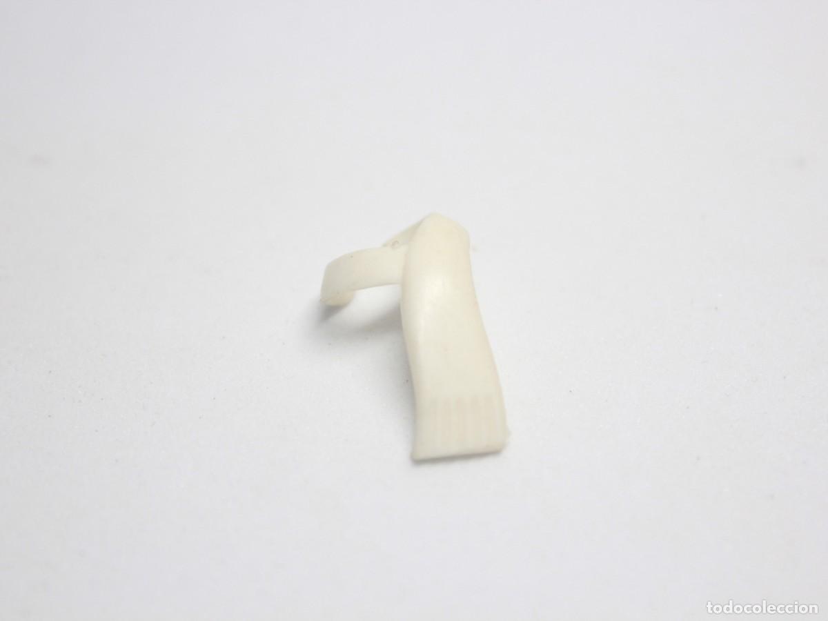 Playmobil: Accesorio playmobil bufanda blanca. - Foto 1