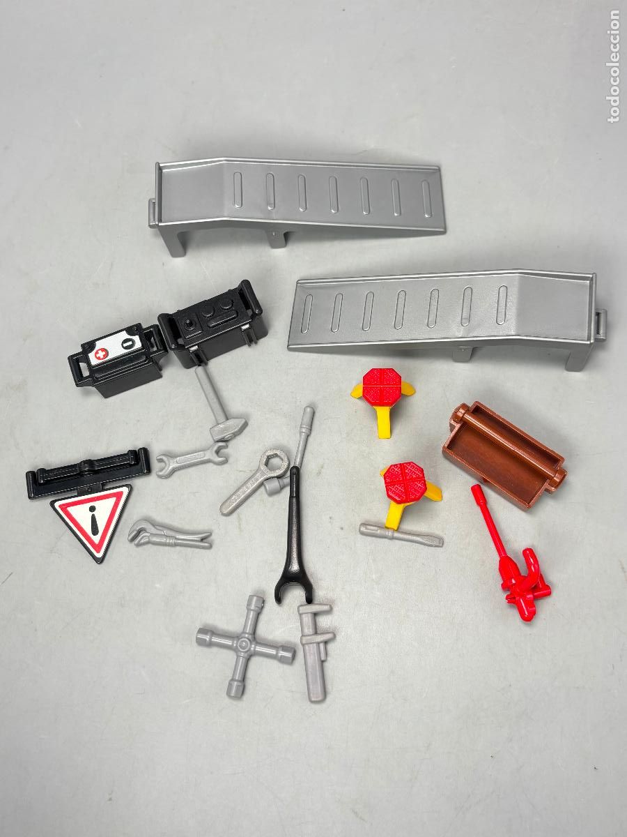 Playmobil: playmobil lote bater&iacute;a rampa caballete herramienta taller