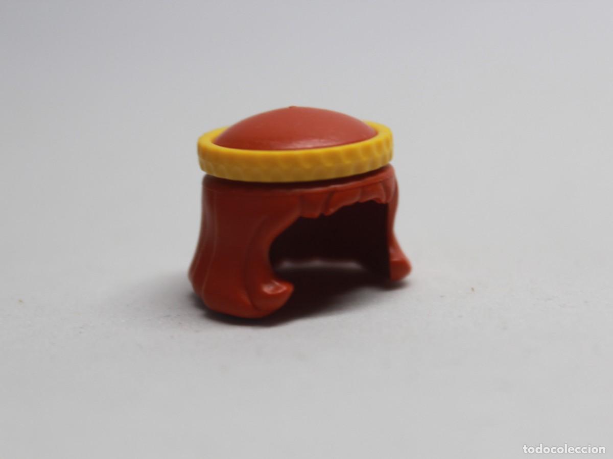 Playmobil: Pelo Playmobil con banda dorada integrada