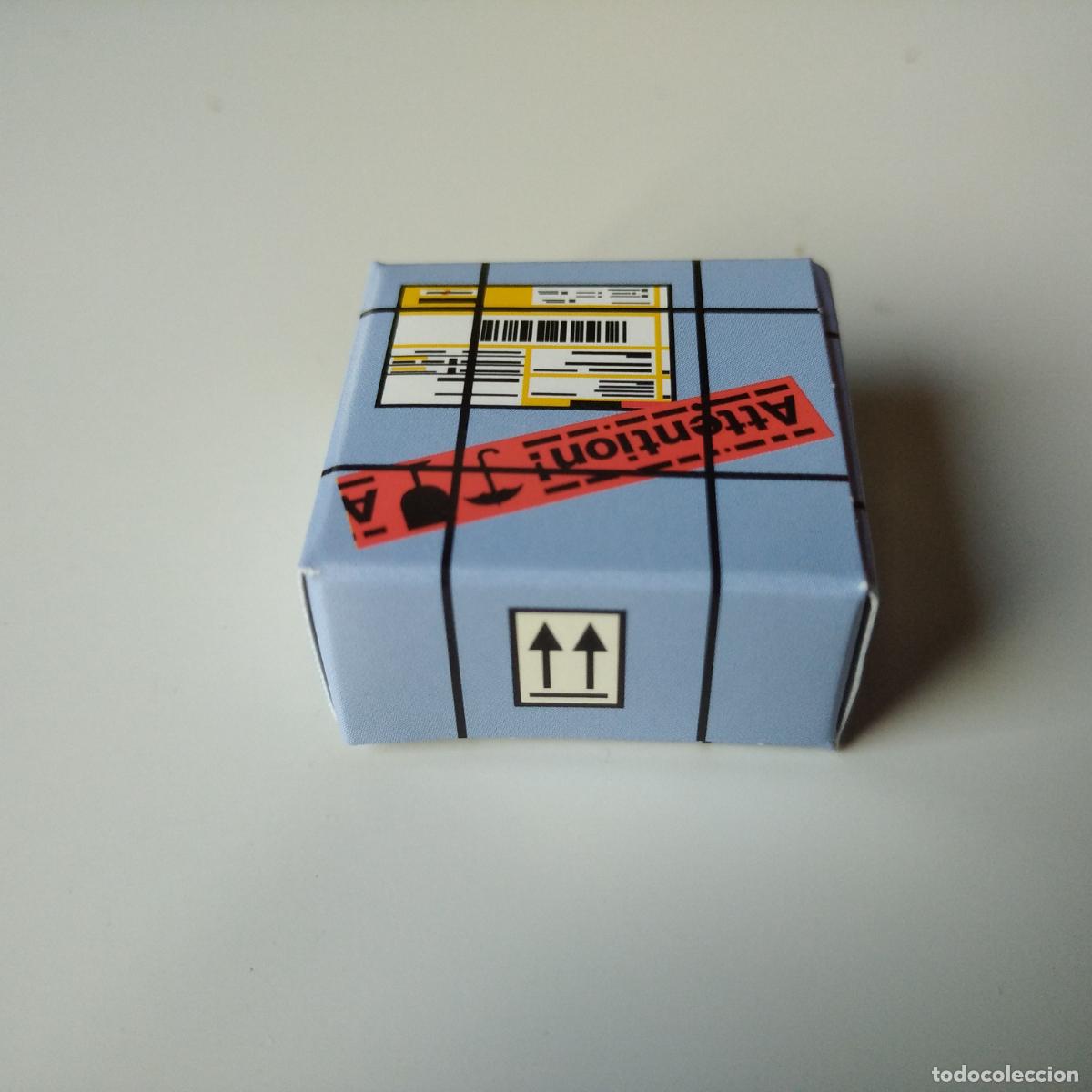 Playmobil: PLAYMOBIL CAJA DE CARTON CORREOS REGALOS CIUDAD