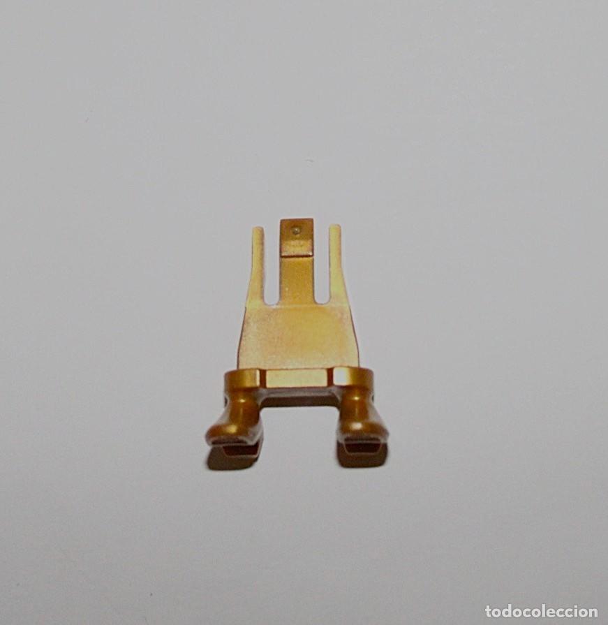 Playmobil: PLAYMOBIL MEDIEVAL PIEs dorados falda reina castillo