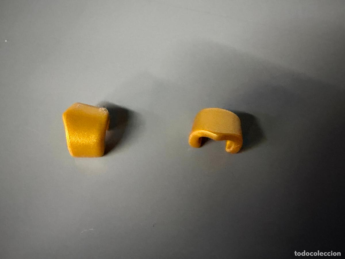 Playmobil: PLAYMOBIL 2 pu&ntilde;os dorados pico recambio medieval elegante