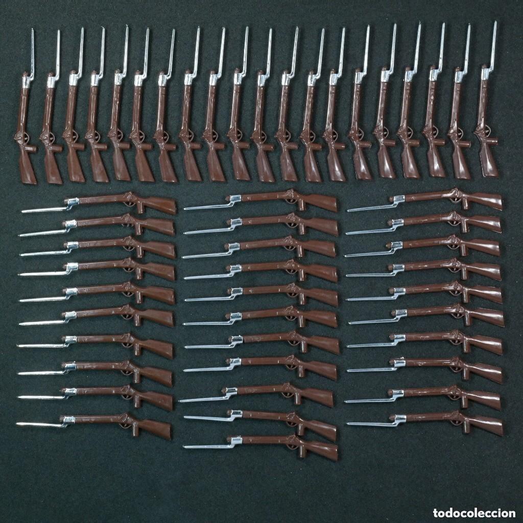 Playmobil: Playmobil 51 rifles con bayonetas cromadas ☼