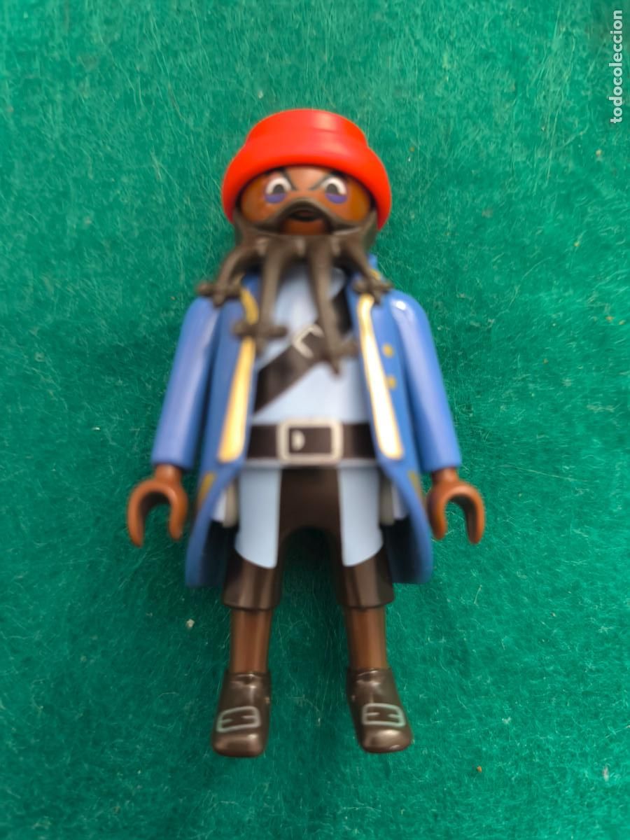 Playmobil: Playmobil figura pirata africano cimarr&oacute;n levita azul barba marr&oacute;n oscuro trenzas calzas hebilla