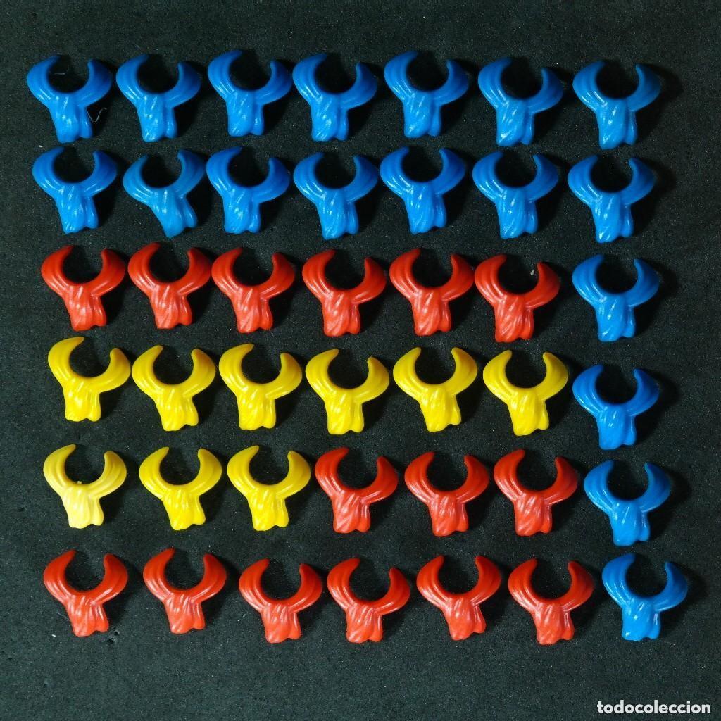 Playmobil: Playmobil cuellos rojos, azules y amarillos ☼