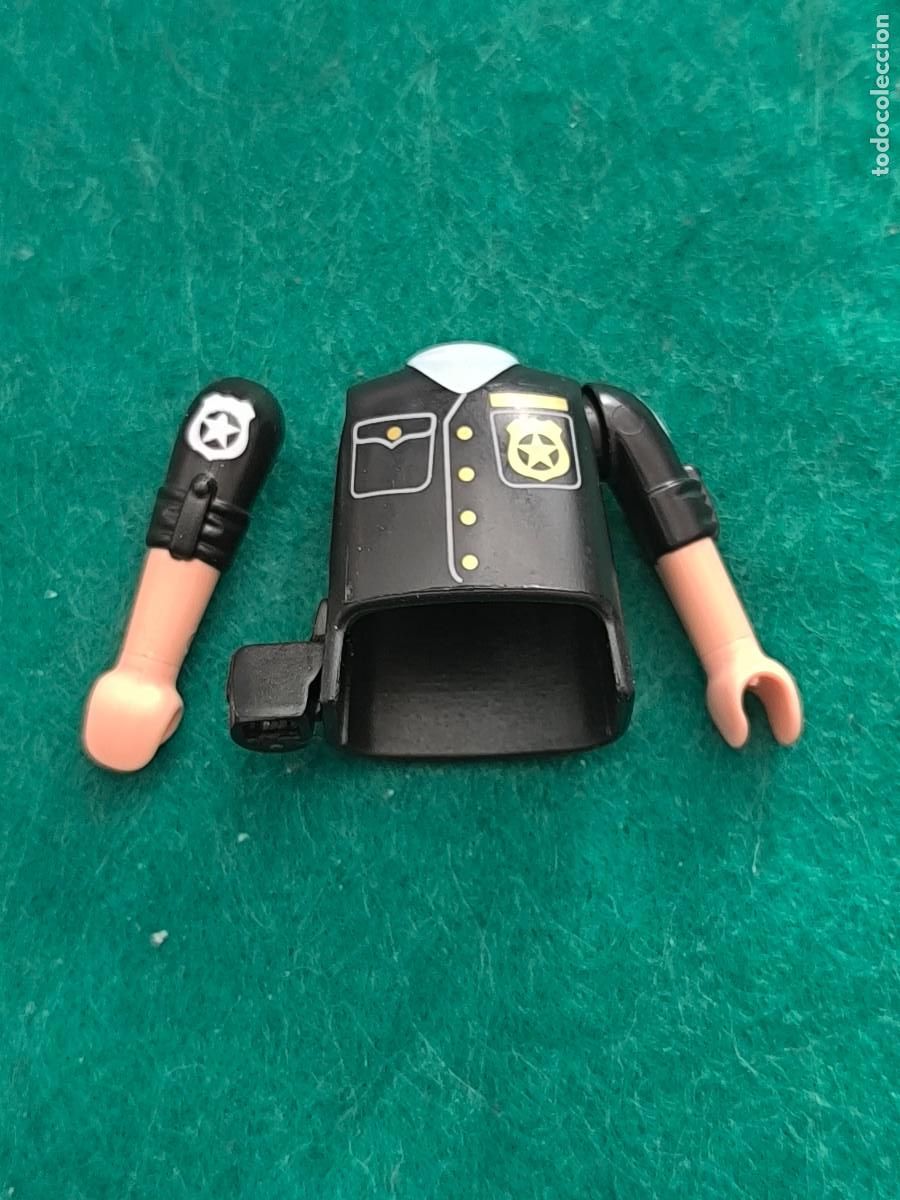 Playmobil: Playmobil cuerpo torso negro con brazos arremangados polic&iacute;a cartuchera lateral placa botones oro