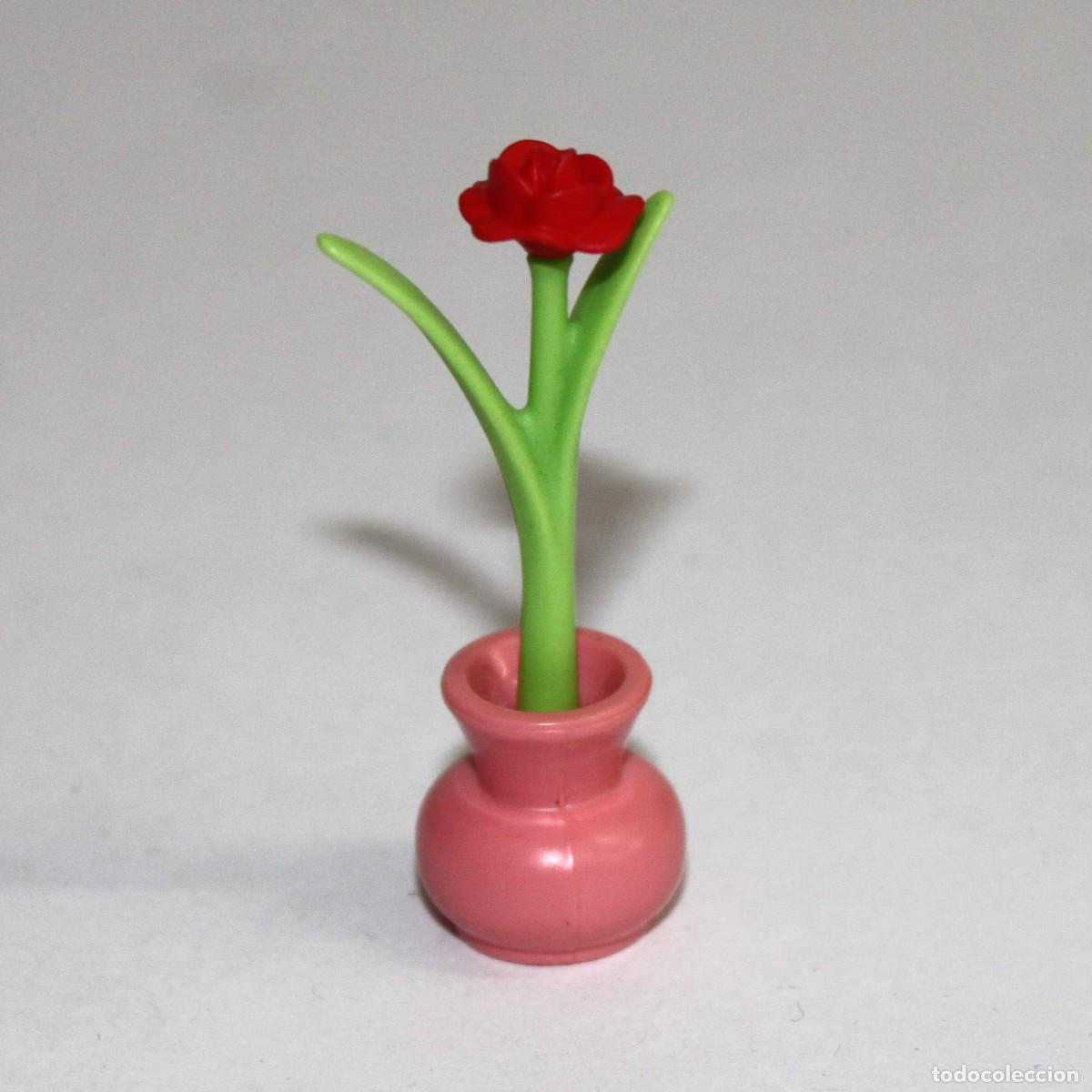 Playmobil: Playmobil Jarr&oacute;n color rosa con rosa roja