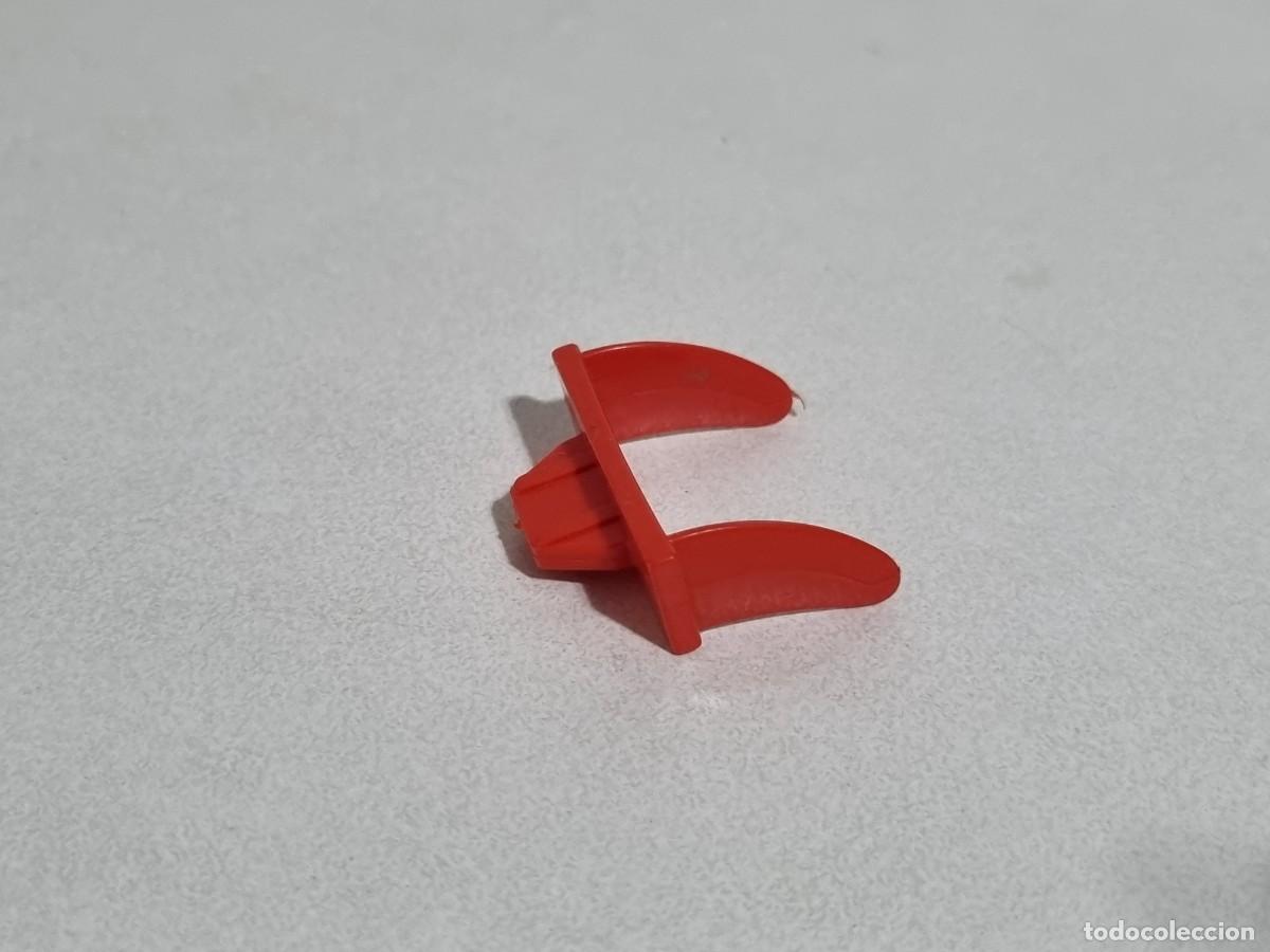 Playmobil: Playmobil 3584 Pieza Quilla Aleta Doble Roja Tabla Windsurf Surf