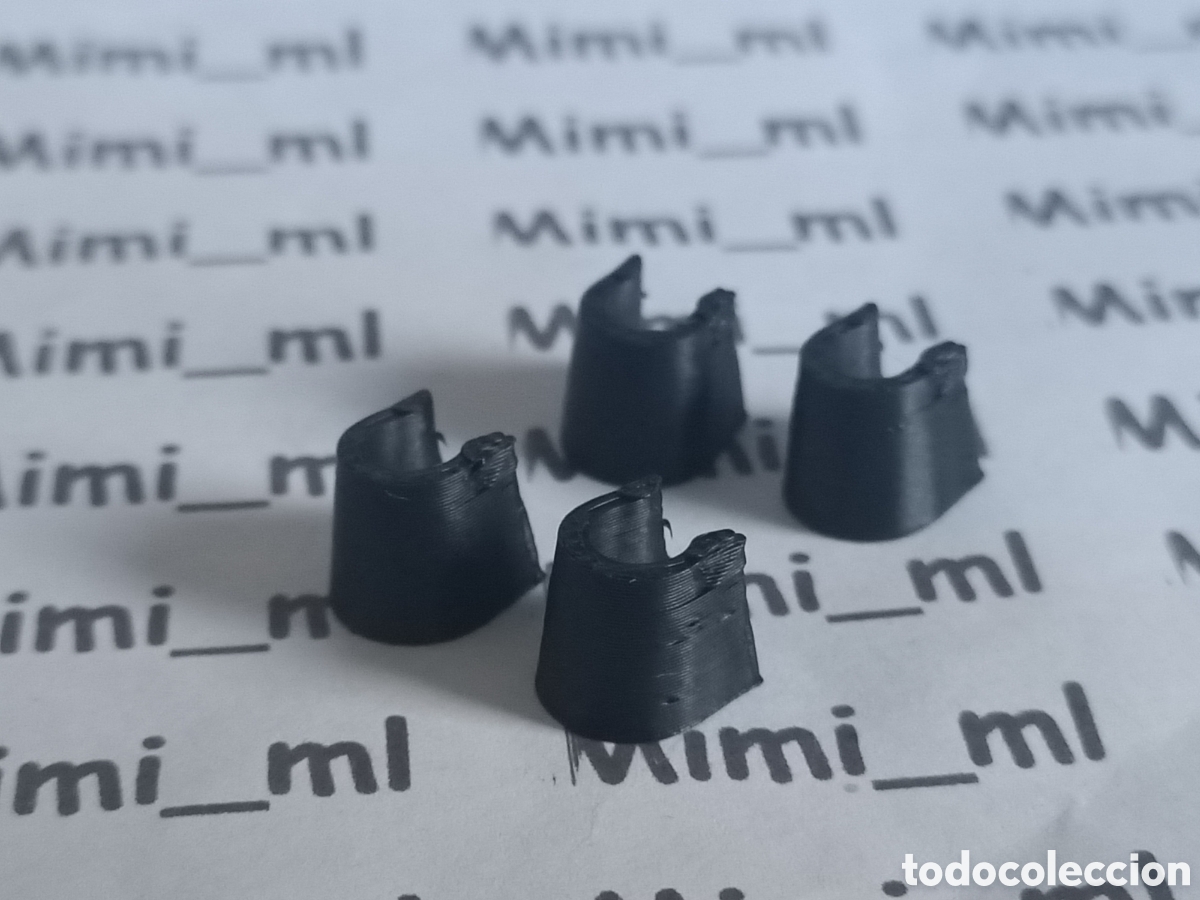 Playmobil: 2 pares pu&ntilde;os negros en impresi&oacute;n 3d compatibles Playmobil