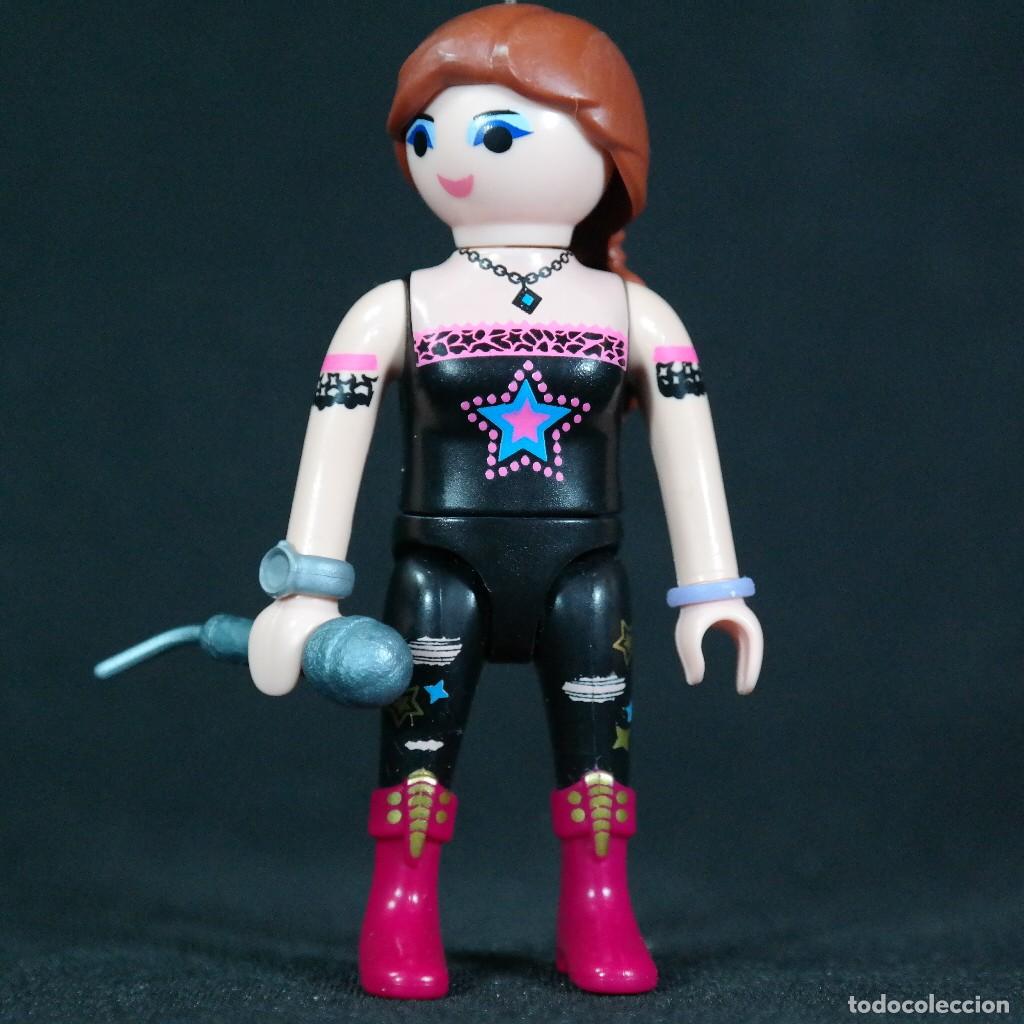 Playmobil: Playmobil mujer cantante ☼