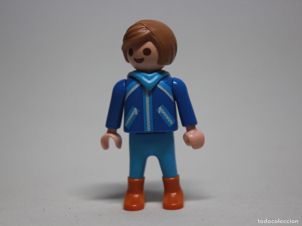 Playmobil: Ni&ntilde;o Playmobil abrigo azul cremallera bufanda invierno a&ntilde;o 1992