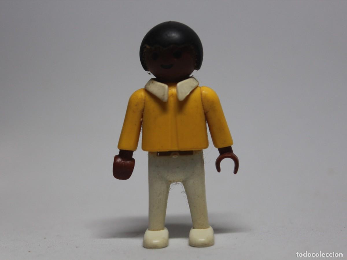 Playmobil: Ni&ntilde;o Playmobil chaqueta amarilla cuello blanco pantal&oacute;n claro a&ntilde;o 1981