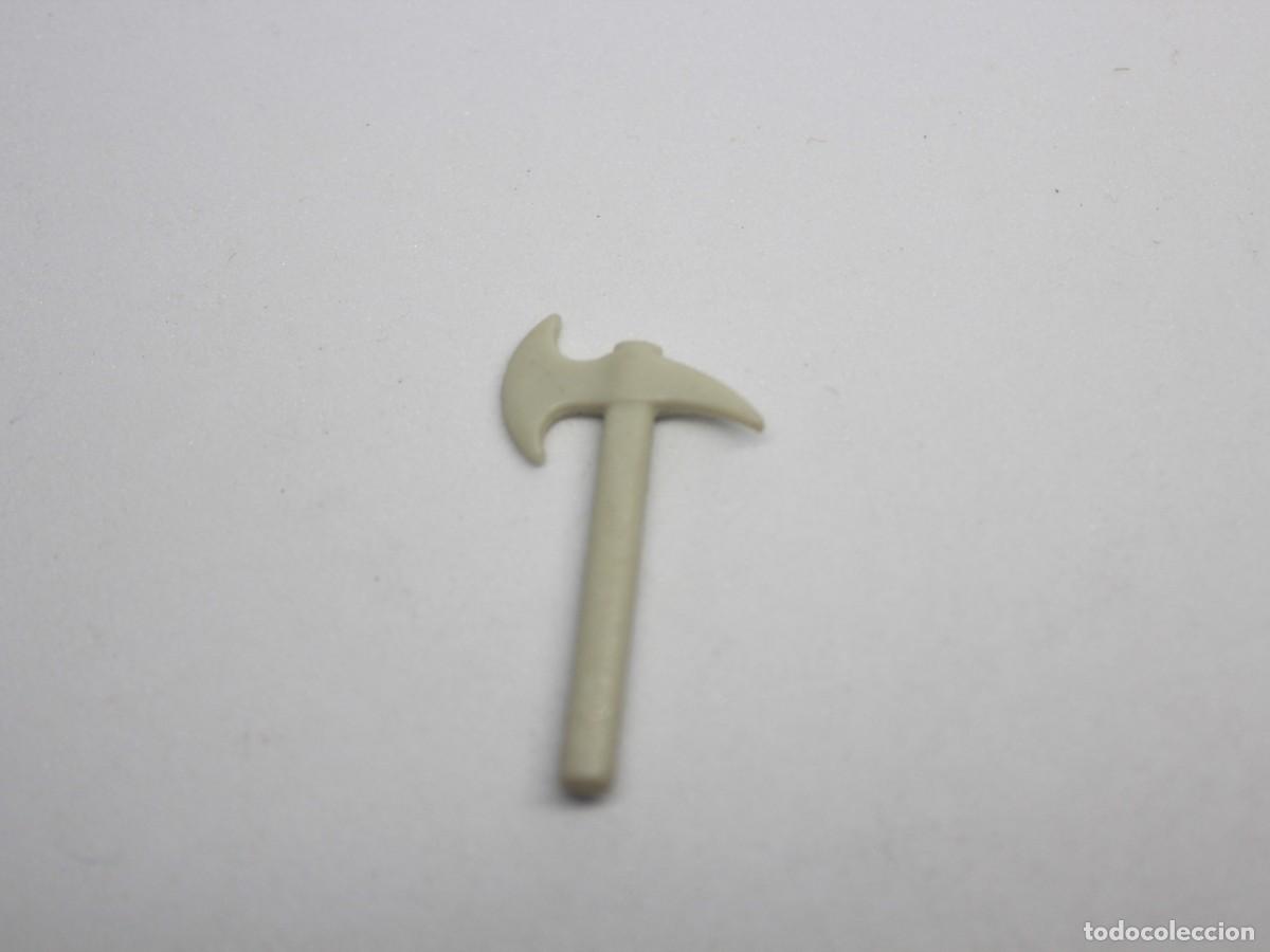 Playmobil: Playmobil accesorio hacha doble beige