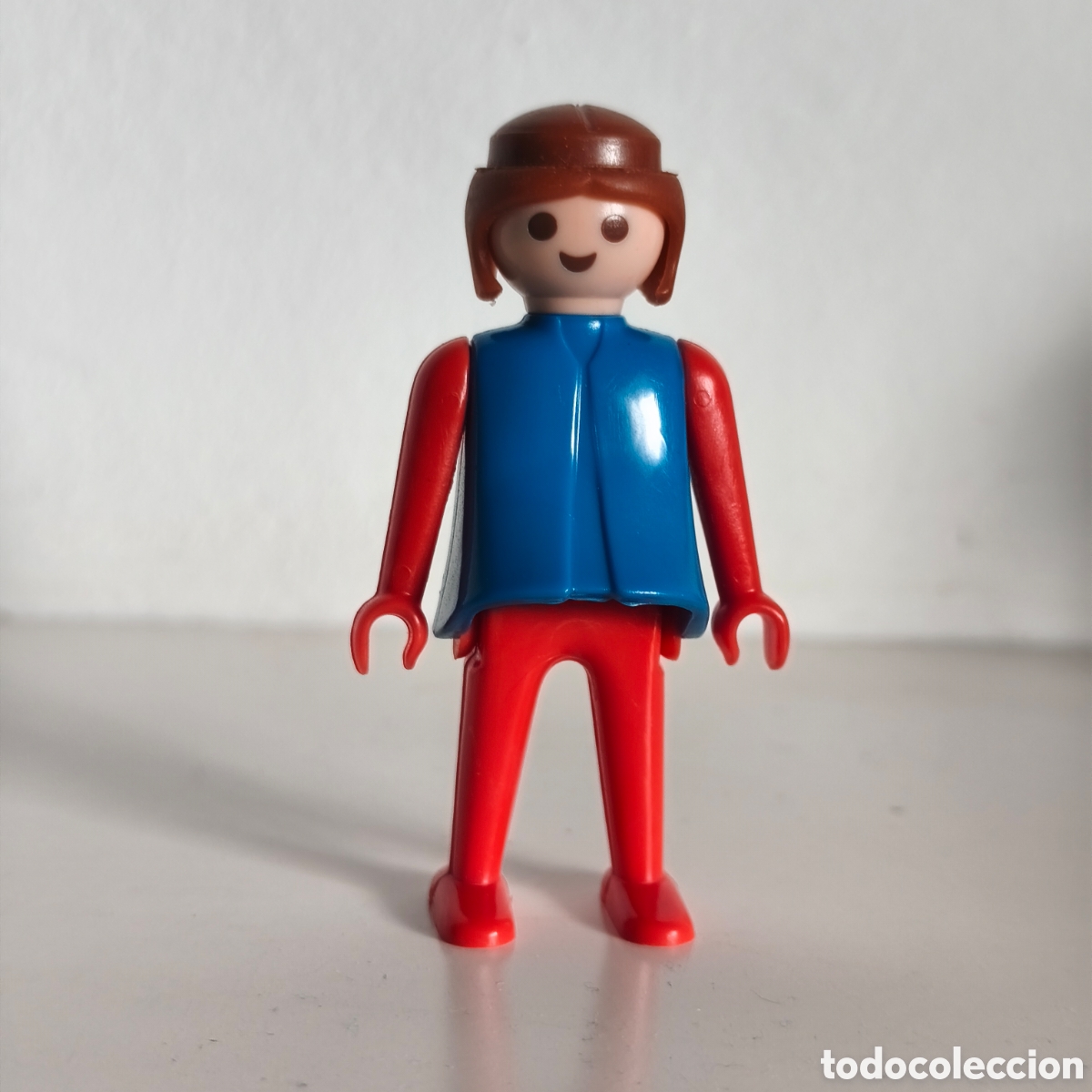 Playmobil: Playmobil / FAMOBIL / Click -mujer vestido azul y rojo- GEOBRA 1974, primera &eacute;poca