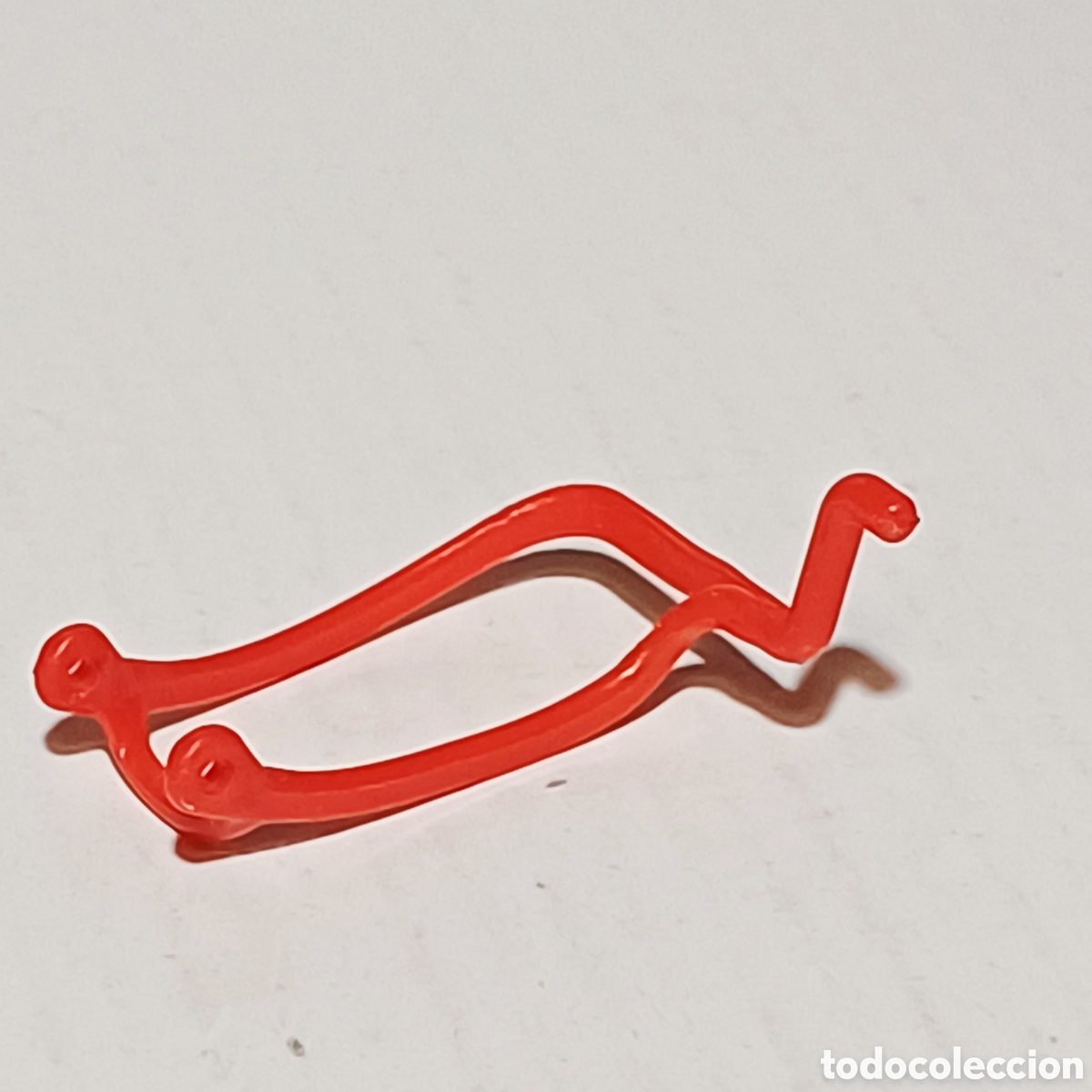 Playmobil: Pieza playmobil rienda arn&eacute;s marron bocado rojo con agujeros tiro caballo oeste western carro