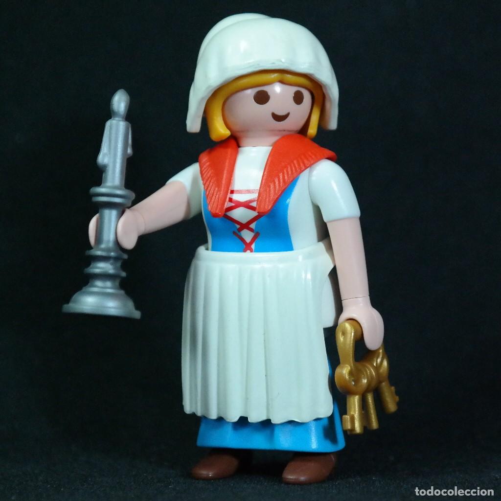Playmobil: Playmobil mujer ama de casa ☼