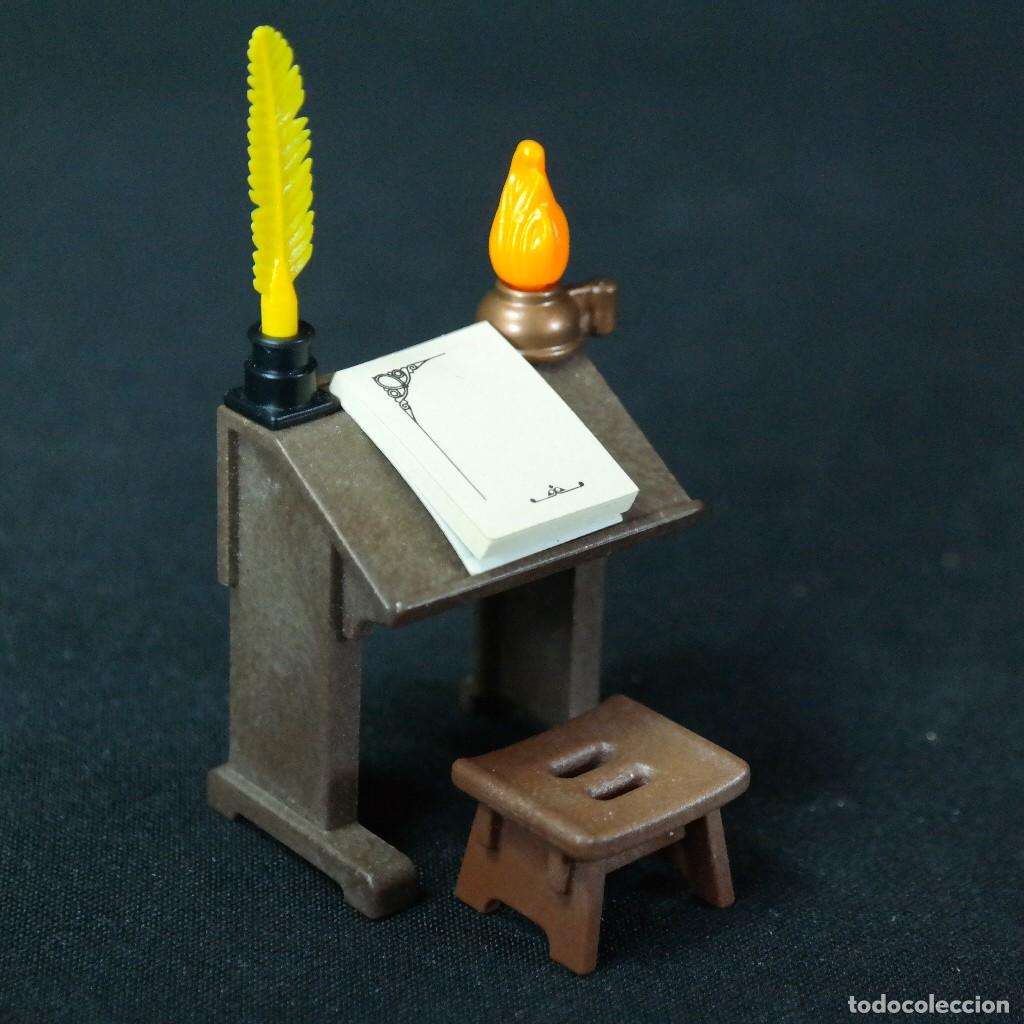 Playmobil: Playmobil pupitre con accesorios ☼
