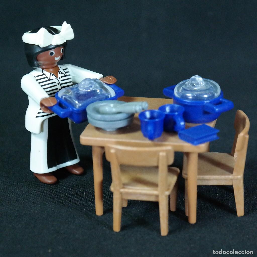 Playmobil: Playmobil sirvienta con mesa ☼