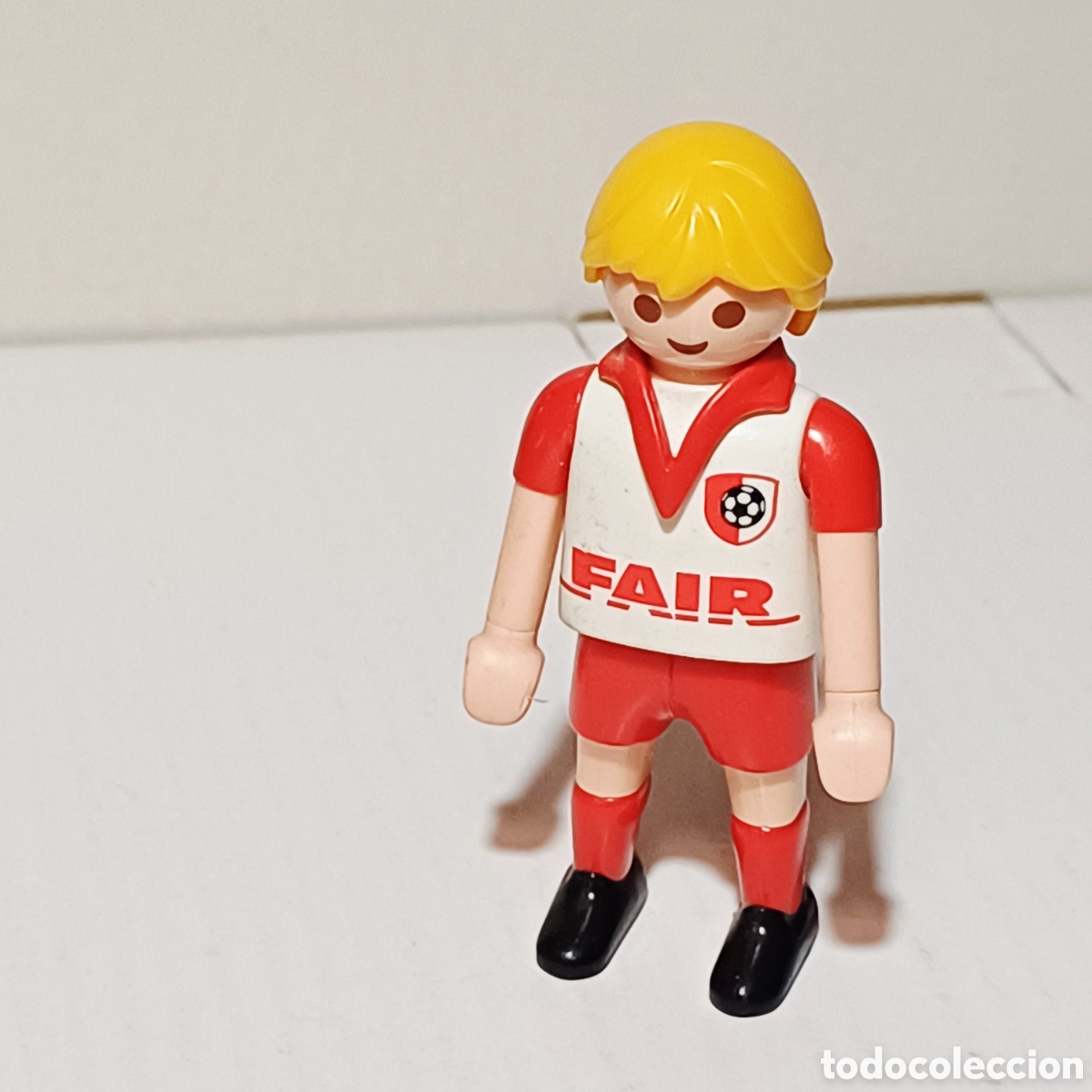 Playmobil: Figura Playmobil Fair futbolista ref. 4701 dorsal N&deg; 12 pelo rubio city ciudad