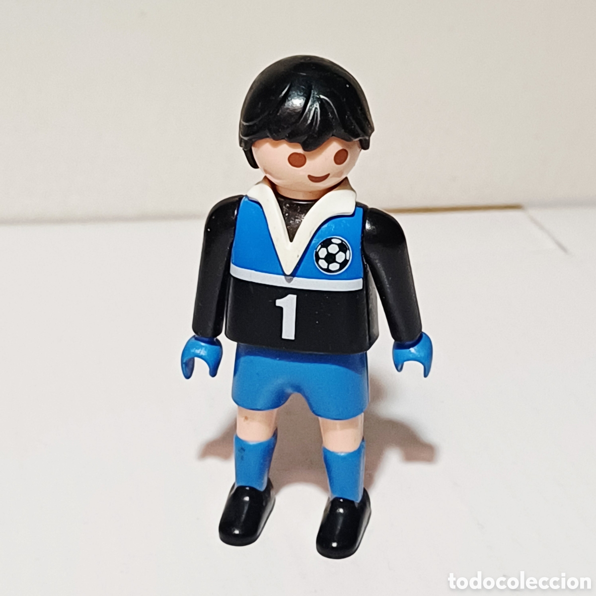 Playmobil: Figura Playmobil portero futbolista ref. 4701 dorsal N&deg; 1 pelo moreno city ciudad