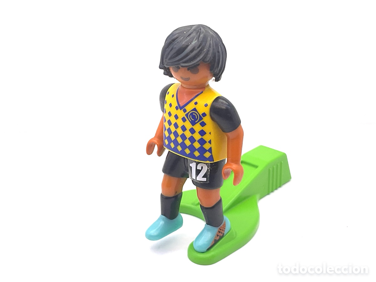 Playmobil: ACCESORIO PLAYMOBIL. FUTBOLISTA CON BASE.