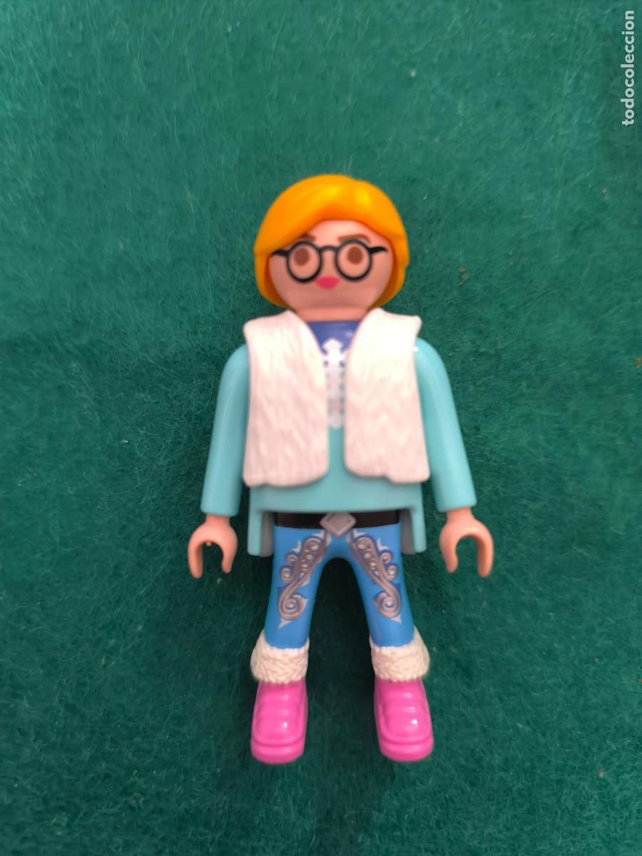 Playmobil: Playmobil figura mujer chica con gafas labios rojos esquiadora chaleco piel blancopelo rubio coleta