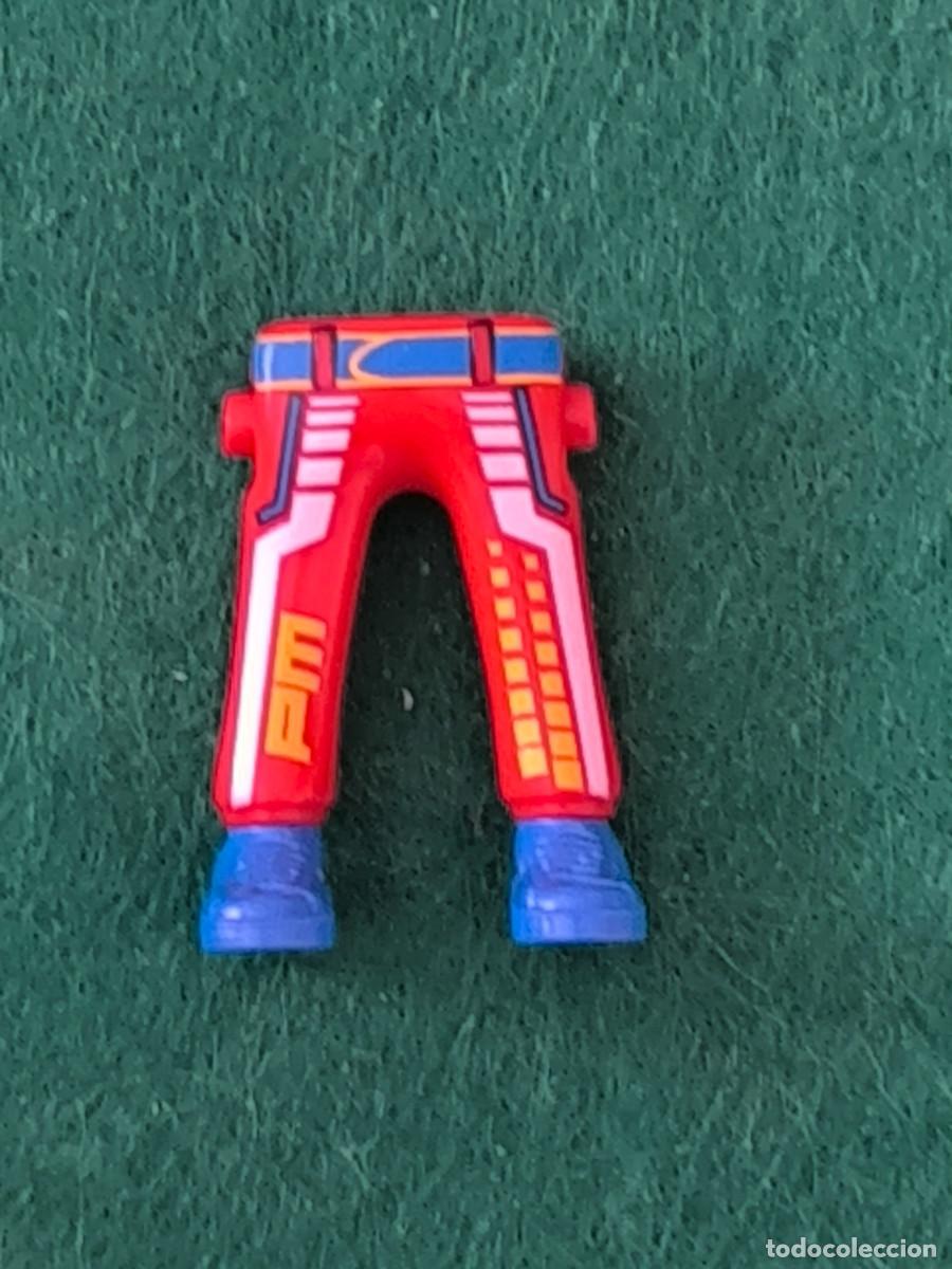 Playmobil: Playmobil piernas rojas playeras azul adornos motivos ciudad medieval vikingos city piratas