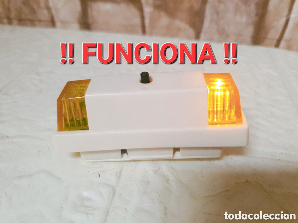 Playmobil: PLAYMOBIL FUNCIONA FUNCIONANDO LUZ EMERGENCIA TRANSPORTE AEROPUERTO AC 5207 CAMION GIGANT 3935