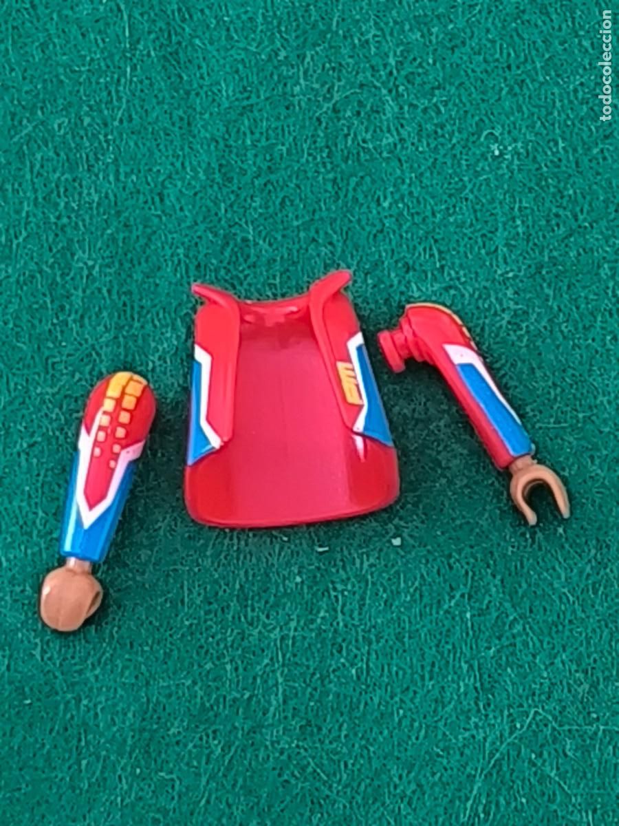 Playmobil: Playmobil chaleco rojo azul adornos motivos con brazos mano tostada marr&oacute;n caf&eacute; ciudad city