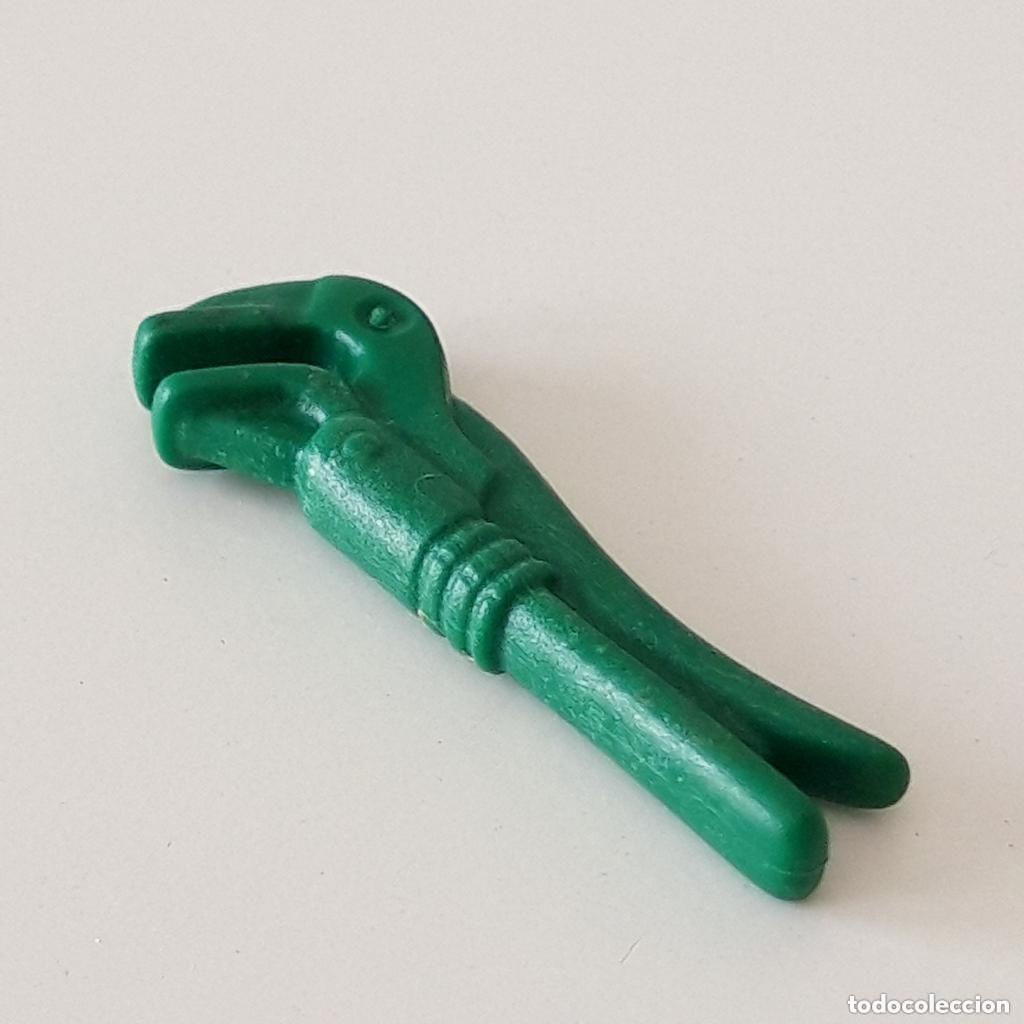 Playmobil: PLAYMOBIL LLAVE DE PERRO VERDE OSCURO HERRAMIENTA OBRA CASA FONTANERO CIUDAD TALLER