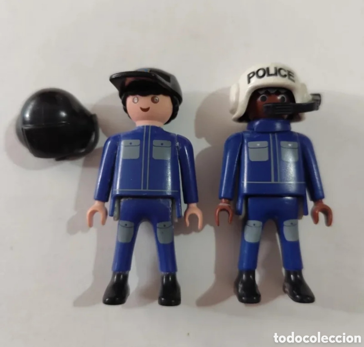 Playmobil: Dos mu&ntilde;ecos clicks de Playmobil con uniforme de polic&iacute;a