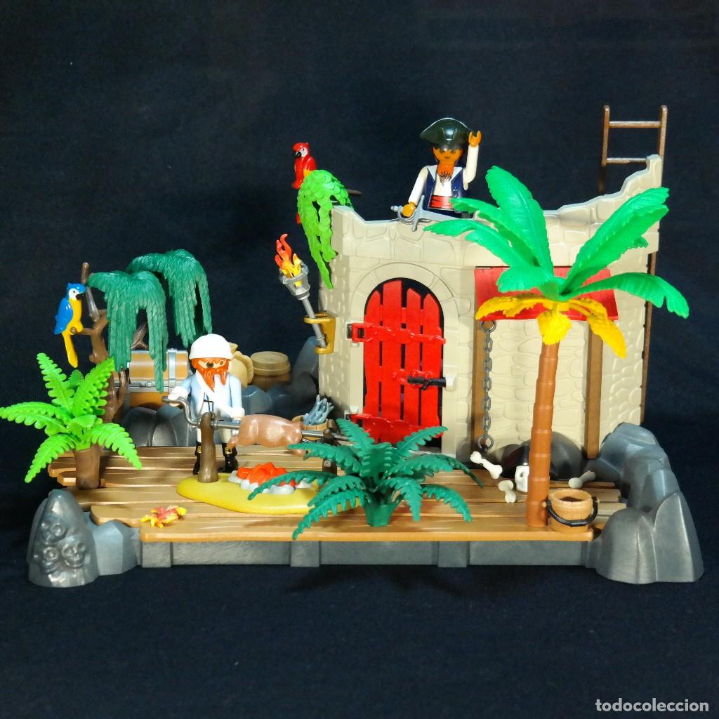 Playmobil: Playmobil isla pirata con 2 piratas y muchos accesorios ☼