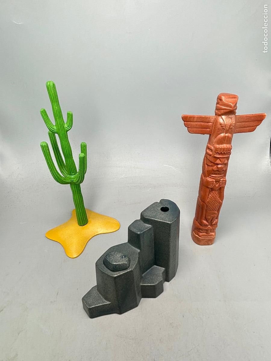 Playmobil: Playmobil lote cactus con base t&oacute;tem marr&oacute;n y coca indio oeste