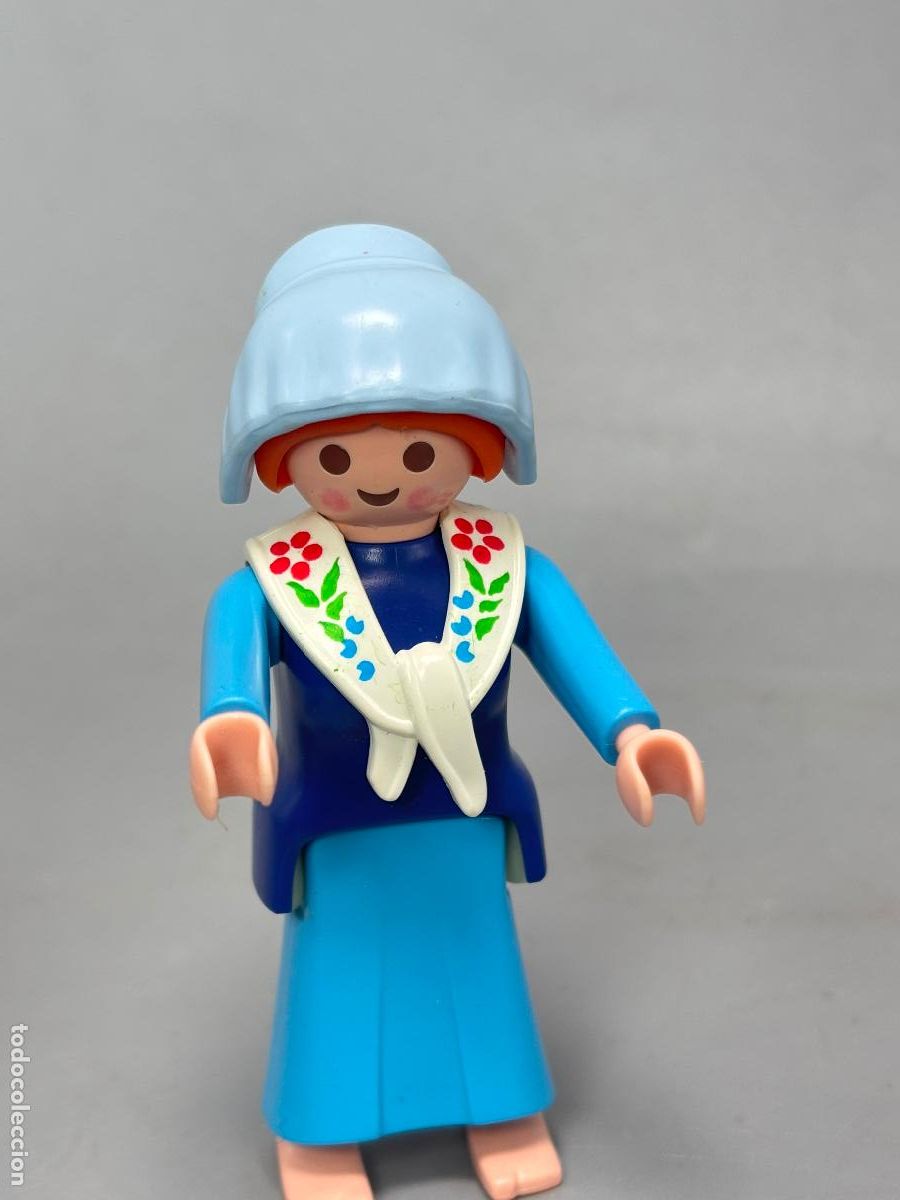 Playmobil: Playmobil figura mujer con traje azul y pa&ntilde;uelo