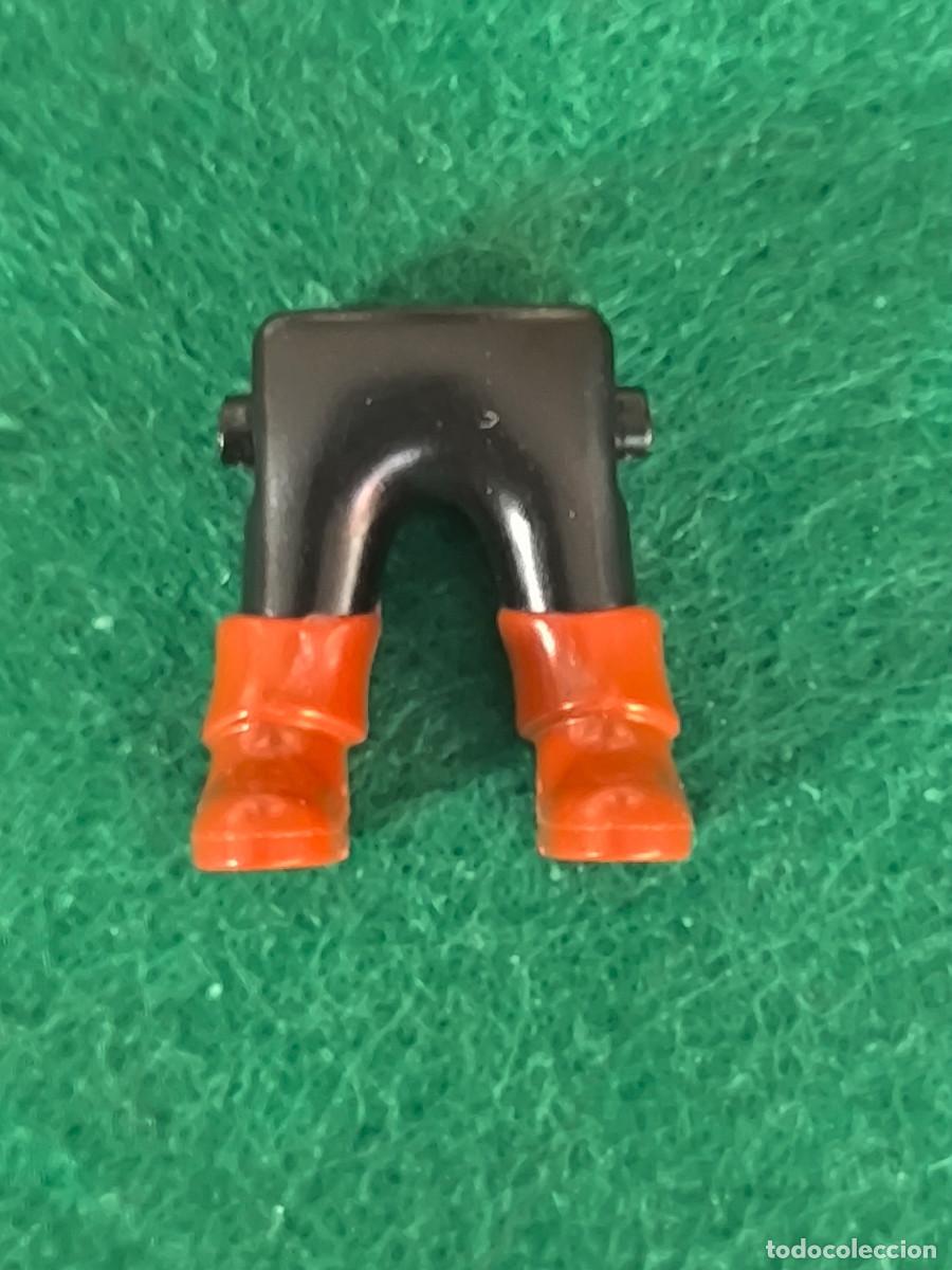 Playmobil: Playmobil piernas negras botas marr&oacute;n para enano medieval vikingos orcos elfos romanos b&aacute;rbaros