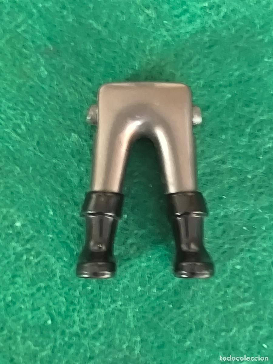Playmobil: Playmobil piernas pantal&oacute;n antracita botas negras vikingos medieval romanos b&aacute;rbaros piratas