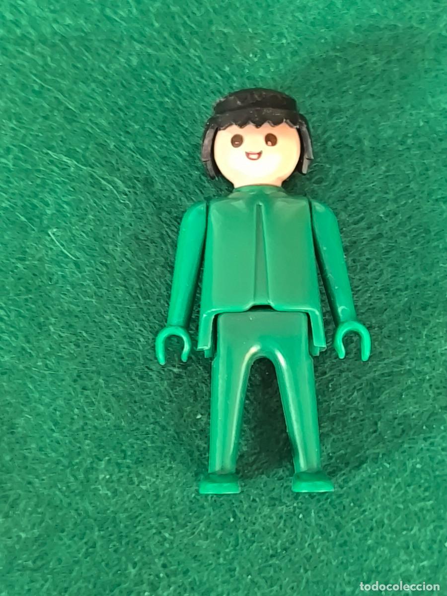Playmobil: Playmobil figura caballero medieval verde primera &eacute;poca manos fijas castillo torneo vikingos