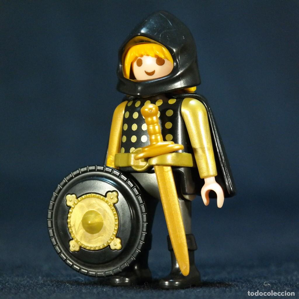 Playmobil: Playmobil caballero medieval con capucha ☼