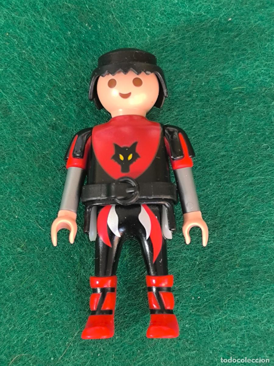 Playmobil: playmobil caballero medieval rojo lobo negro halc&oacute;n blanco cintur&oacute;n plateado vikingos