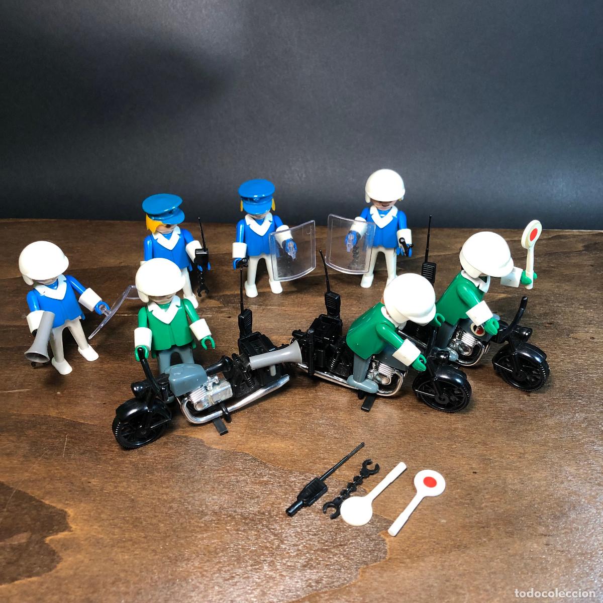 Playmobil: Polic&iacute;as con motos Famobil a&ntilde;os 70 completo y con caja Ref. 3401