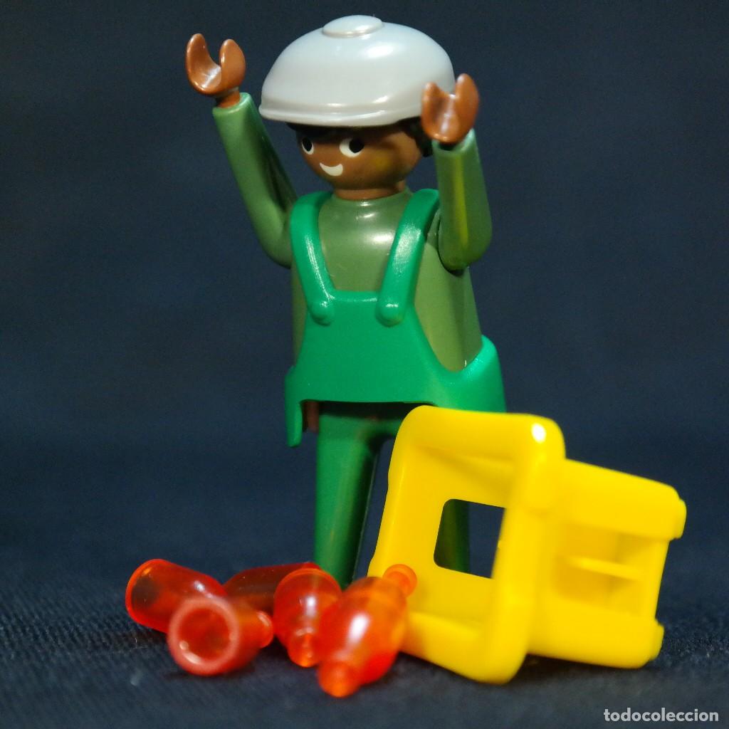 Playmobil: Playmobil hombre con botellas ☼