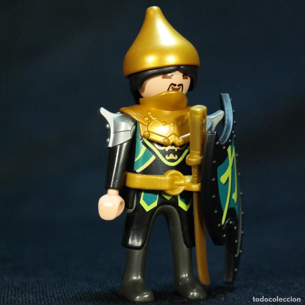 Playmobil: Playmobil samurai con escudo ☼