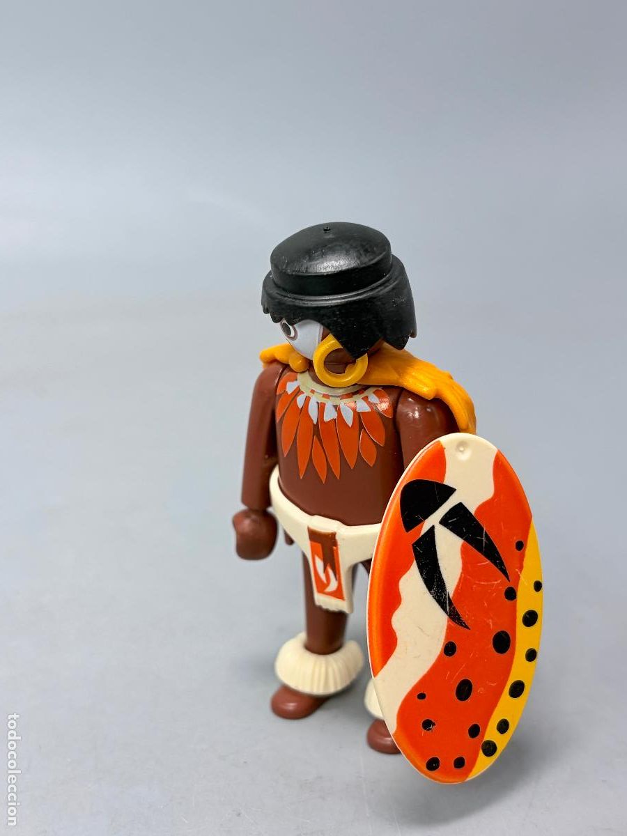 Playmobil: Playmobil figura nativo jungla con escudo