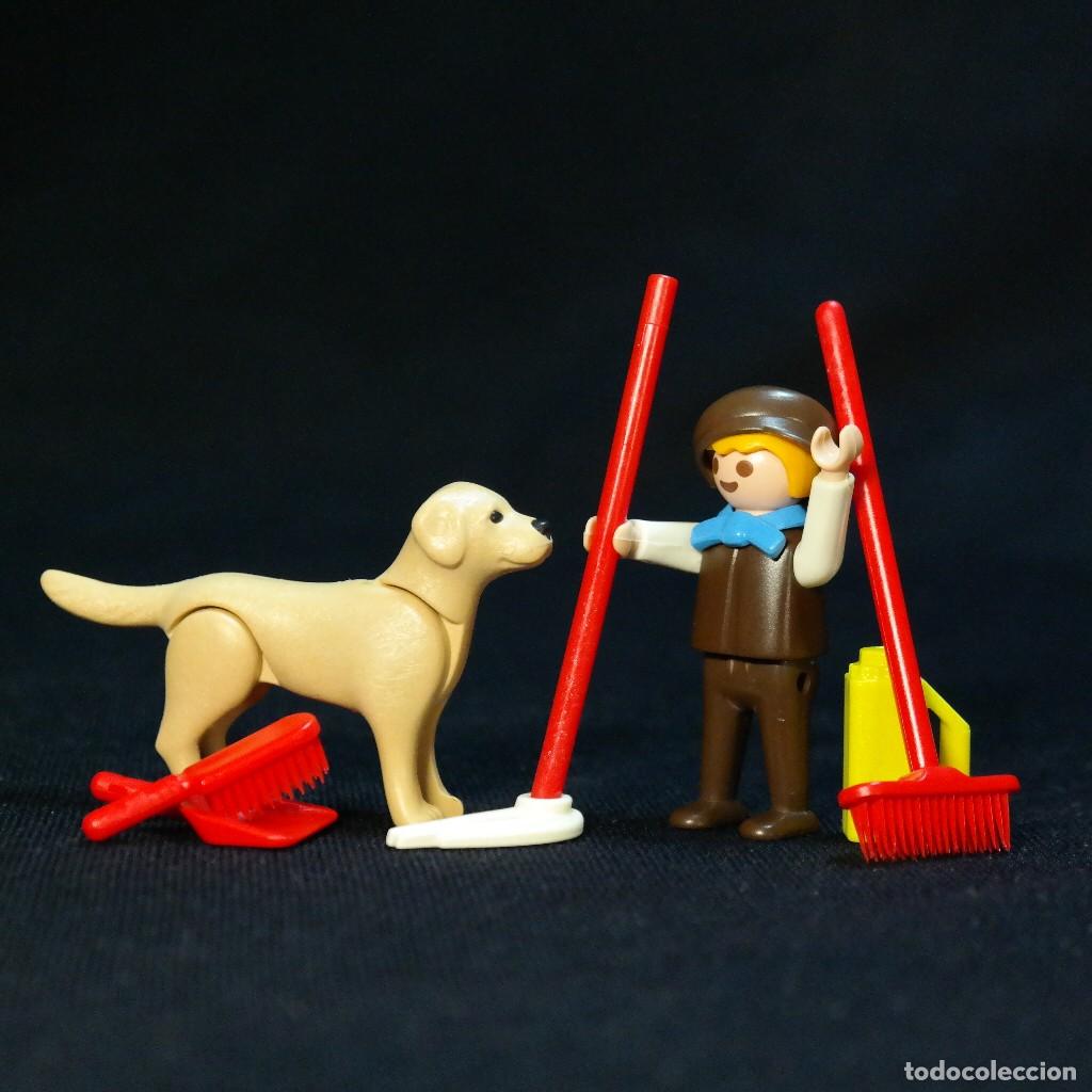 Playmobil: Playmobil ni&ntilde;o con perro ☼